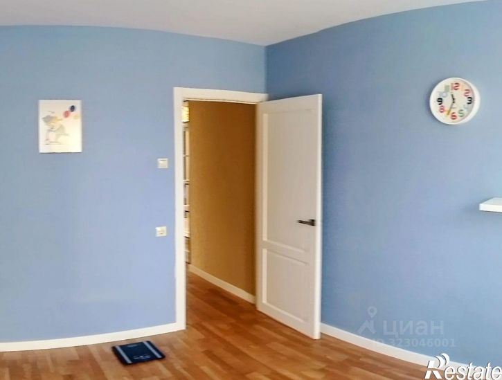 3-комн квартира улица Адмирала Ушакова, 21,  д. 21