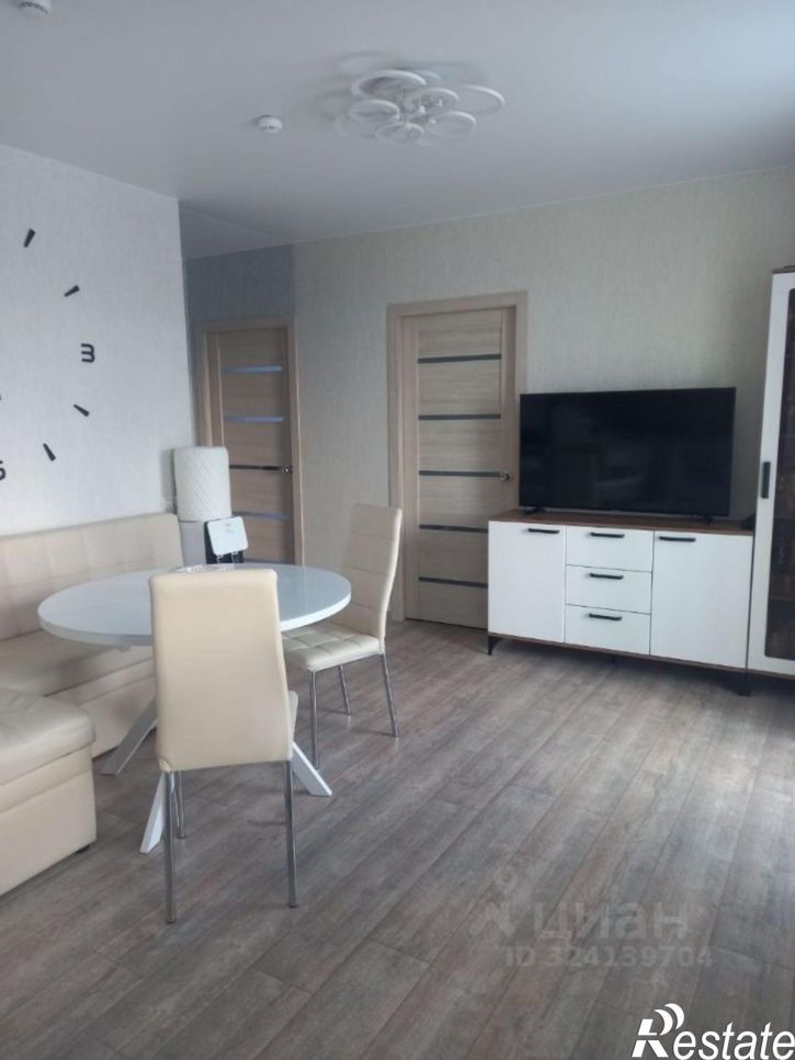 3-комн квартира улица Емельяна Ярославского, 60,  д. 60