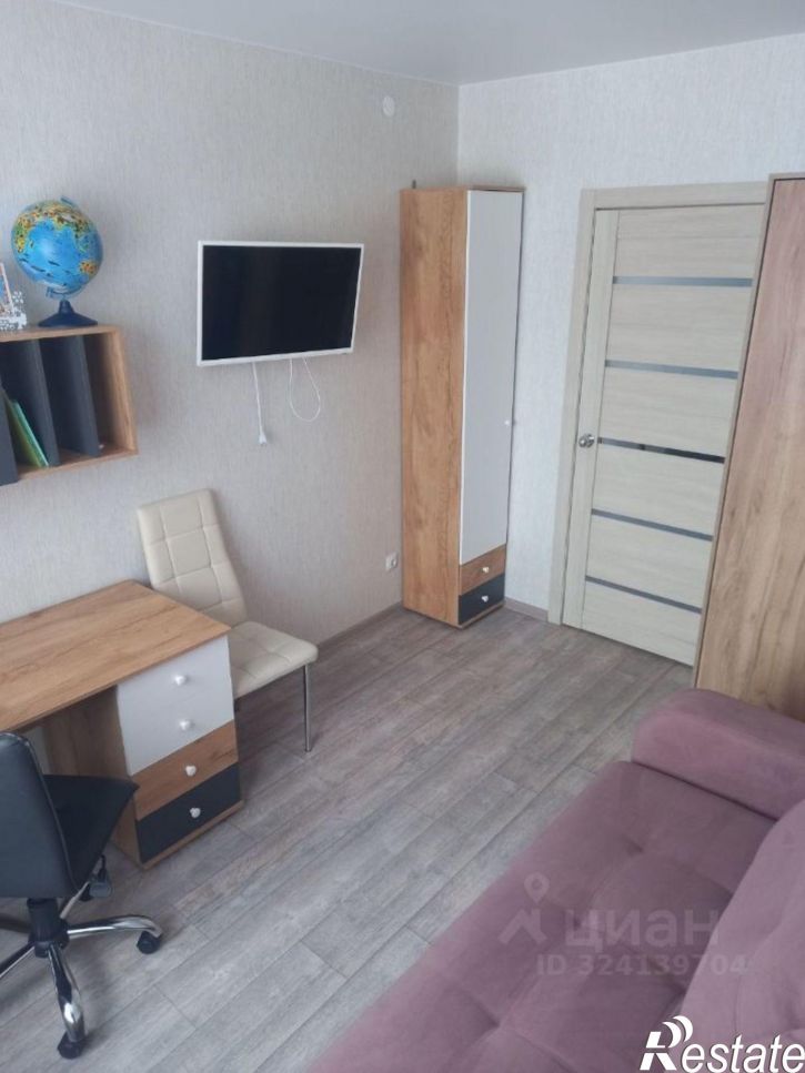 3-комн квартира улица Емельяна Ярославского, 60,  д. 60