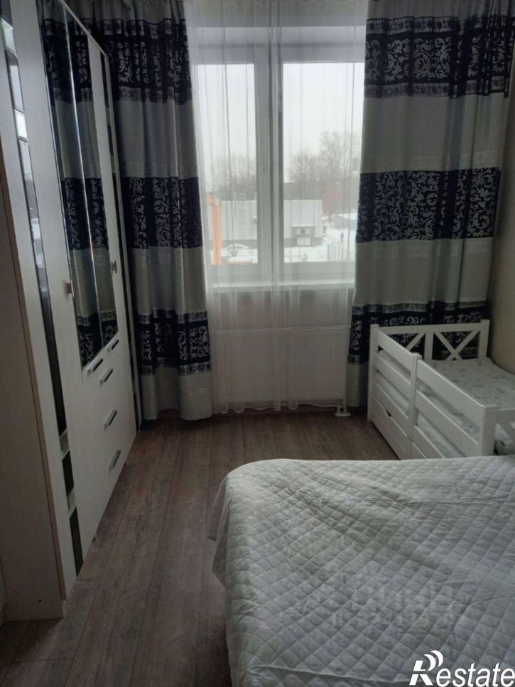 3-комн квартира улица Емельяна Ярославского, 60,  д. 60