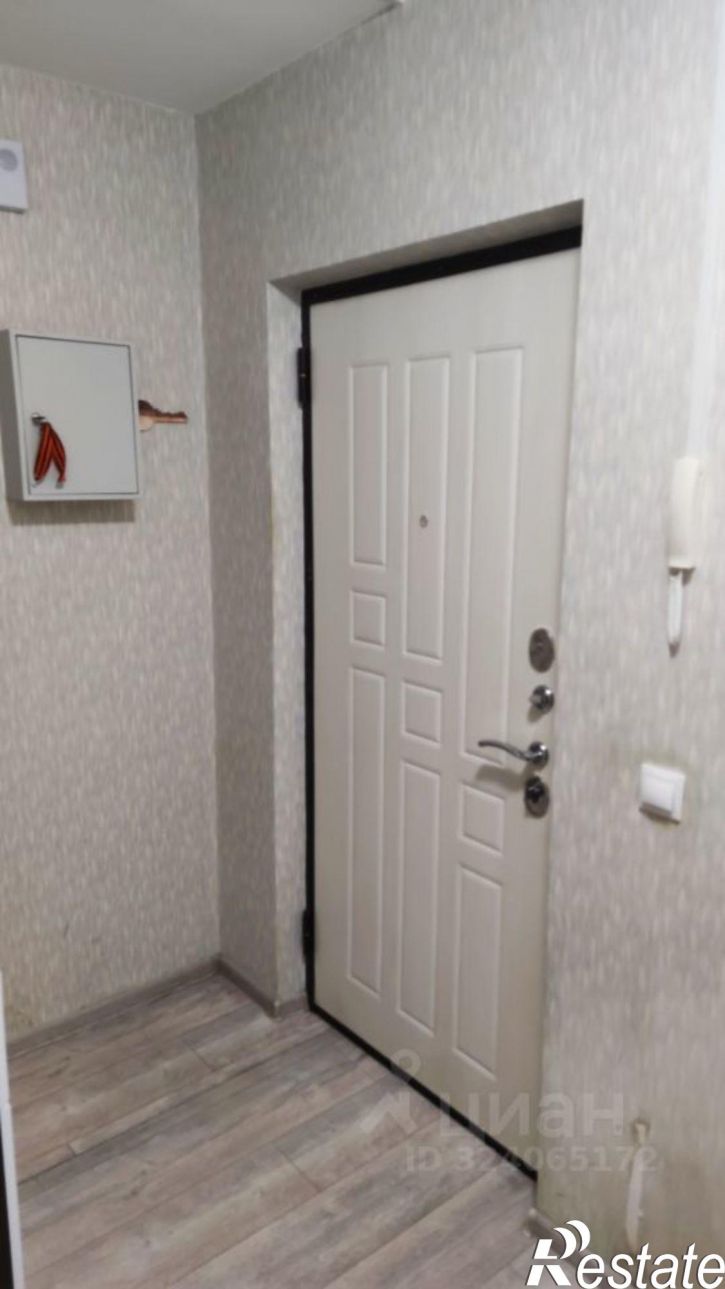 2-комн квартира Стахановская улица, 1А,  д. 1А