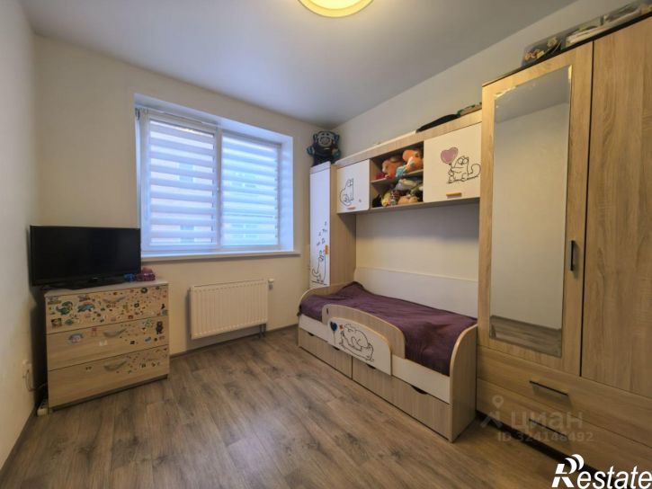 2-комн квартира Агатовая улица, 32,  д. 32