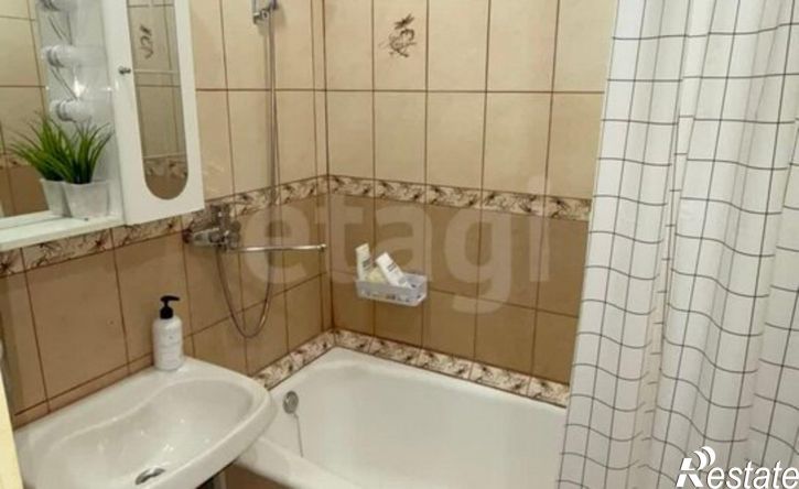 2-комн квартира ул Революции, 6,  д. 6