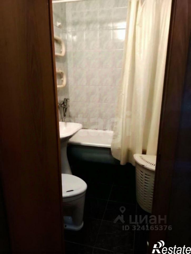 2-комн квартира Студенческая улица, 30,  д. 30