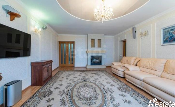 3-комн квартира ул Малкова, 26,  д. 26