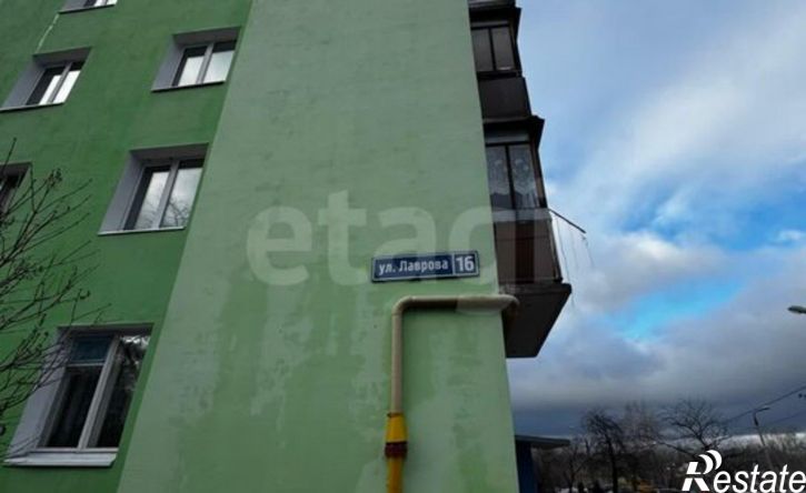 2-комн квартира ул Лаврова, 16/1,  д. 16/1