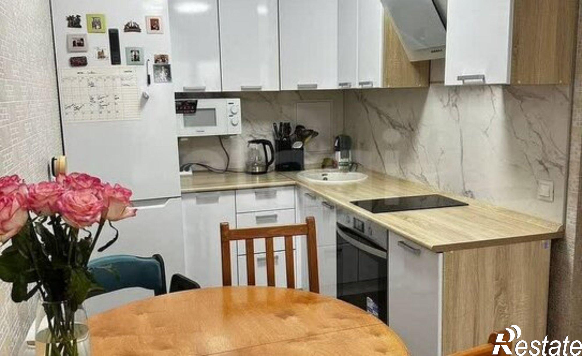 Купить квартиру за 5 200 000 рублей на Уинская улица, 68