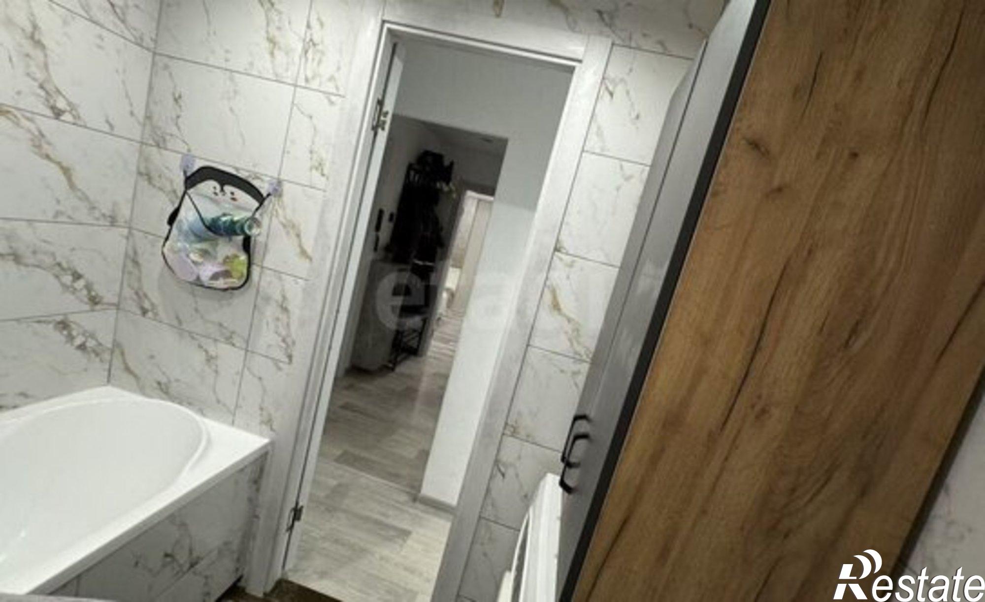 Купить квартиру за 6 400 000 рублей на ул Строителей, 12