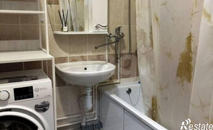 2-комн квартира Уинская улица, 68,  д. 68