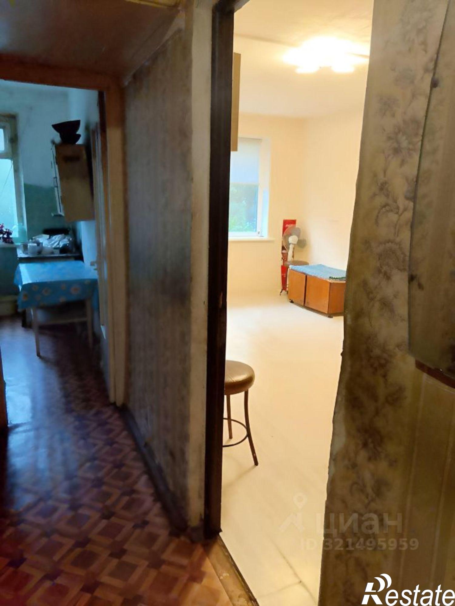 Сдать комнату за 10 000 рублей на пр-кт Декабристов, 10