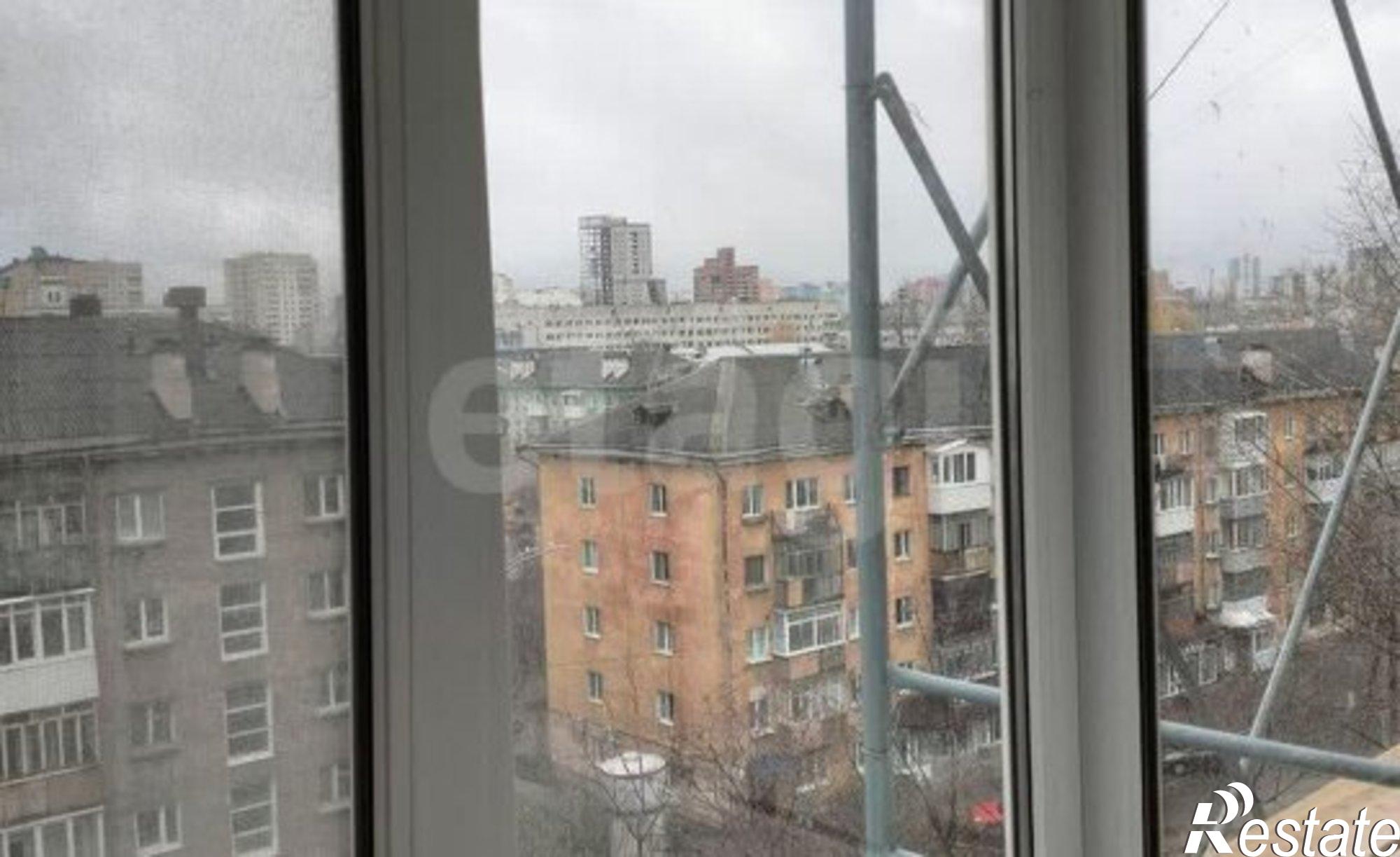 Купить квартиру за 5 000 000 рублей на Петропавловская улица, 97