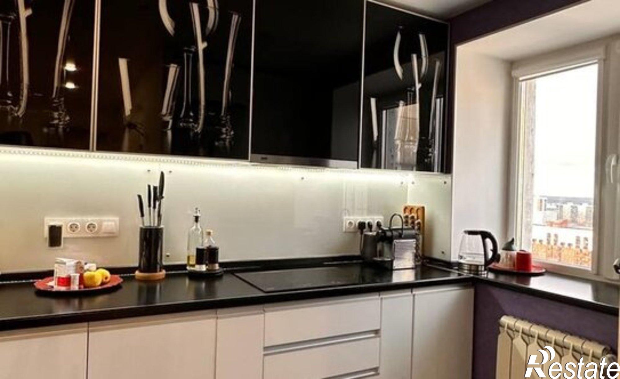 Купить квартиру за 12 000 000 рублей на улица Борчанинова, 14