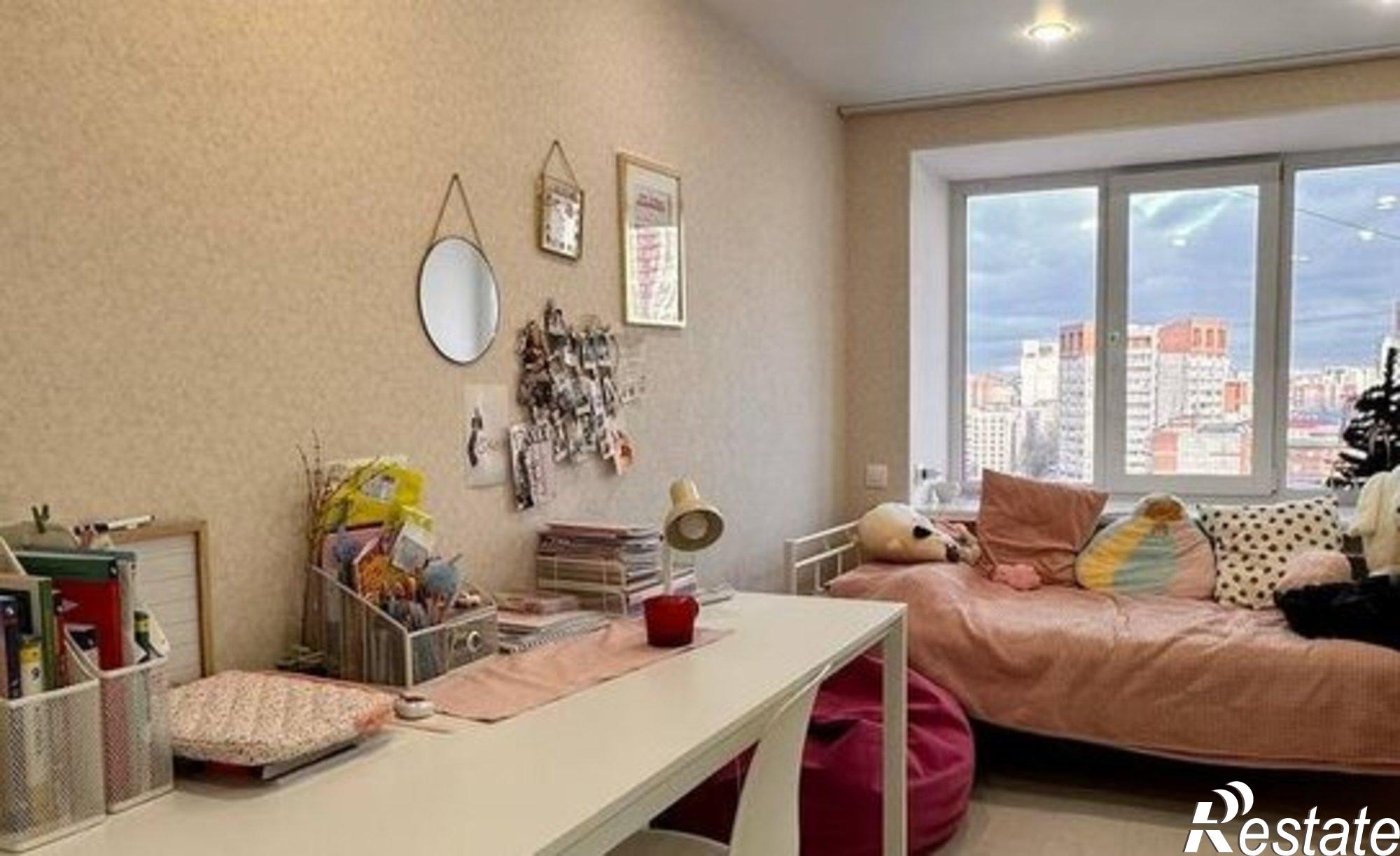 Купить квартиру за 12 000 000 рублей на улица Борчанинова, 14