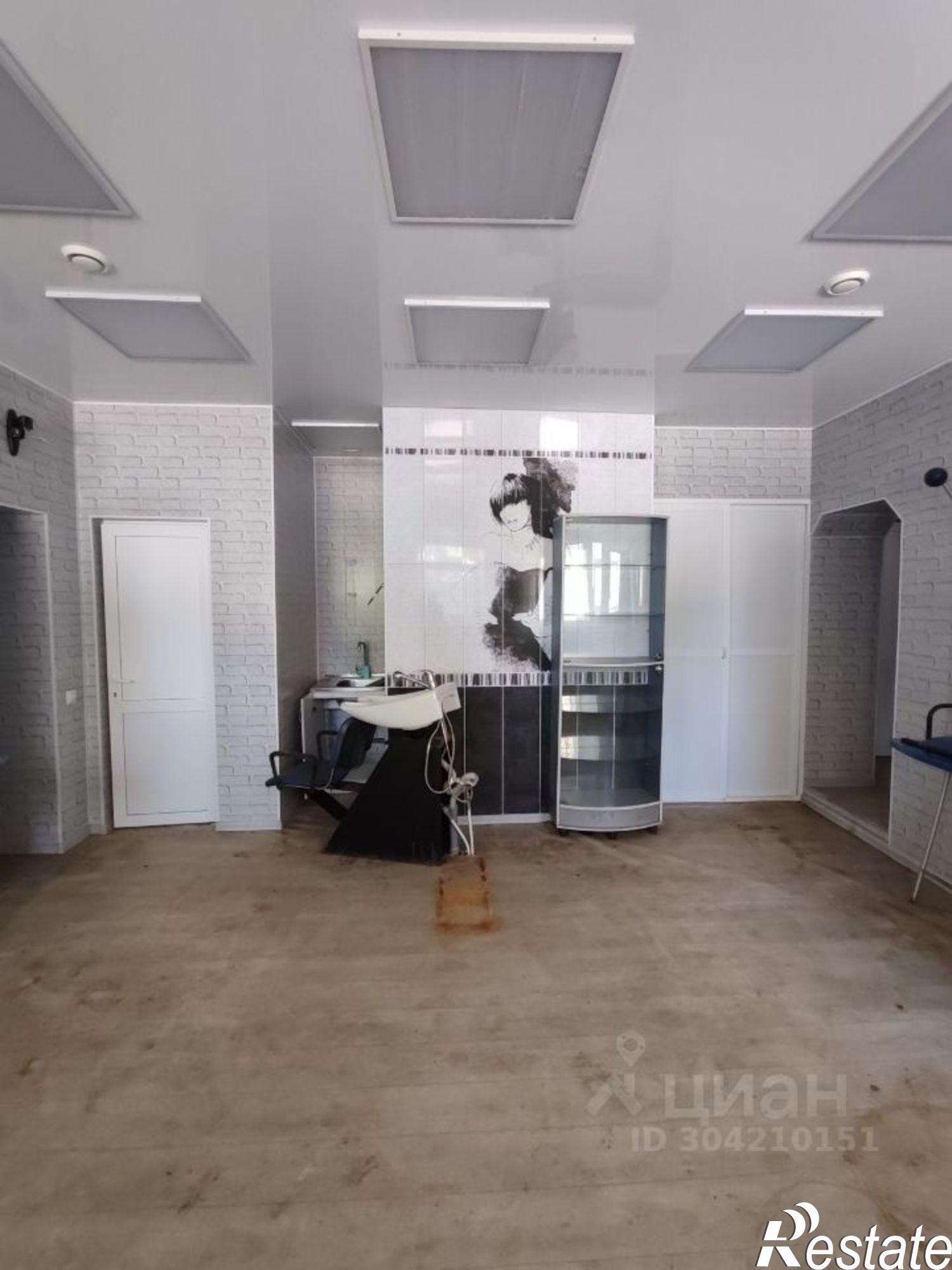 Купить ОСЗ, отдельно стоящее здание за 4 600 060 рублей на ул Бумажников, 9