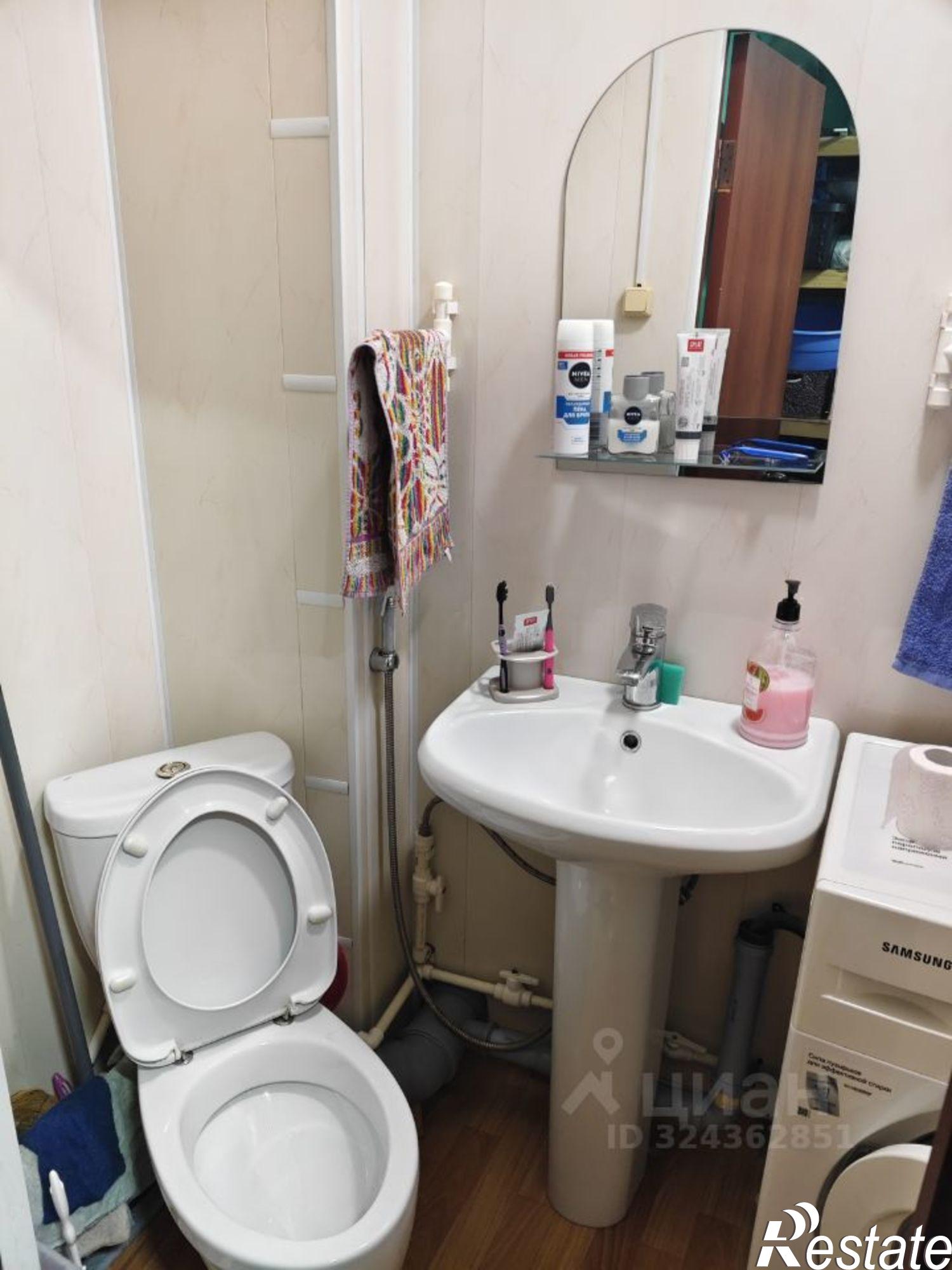 Купить комнату за 2 200 000 рублей на ул Народовольческая, 46