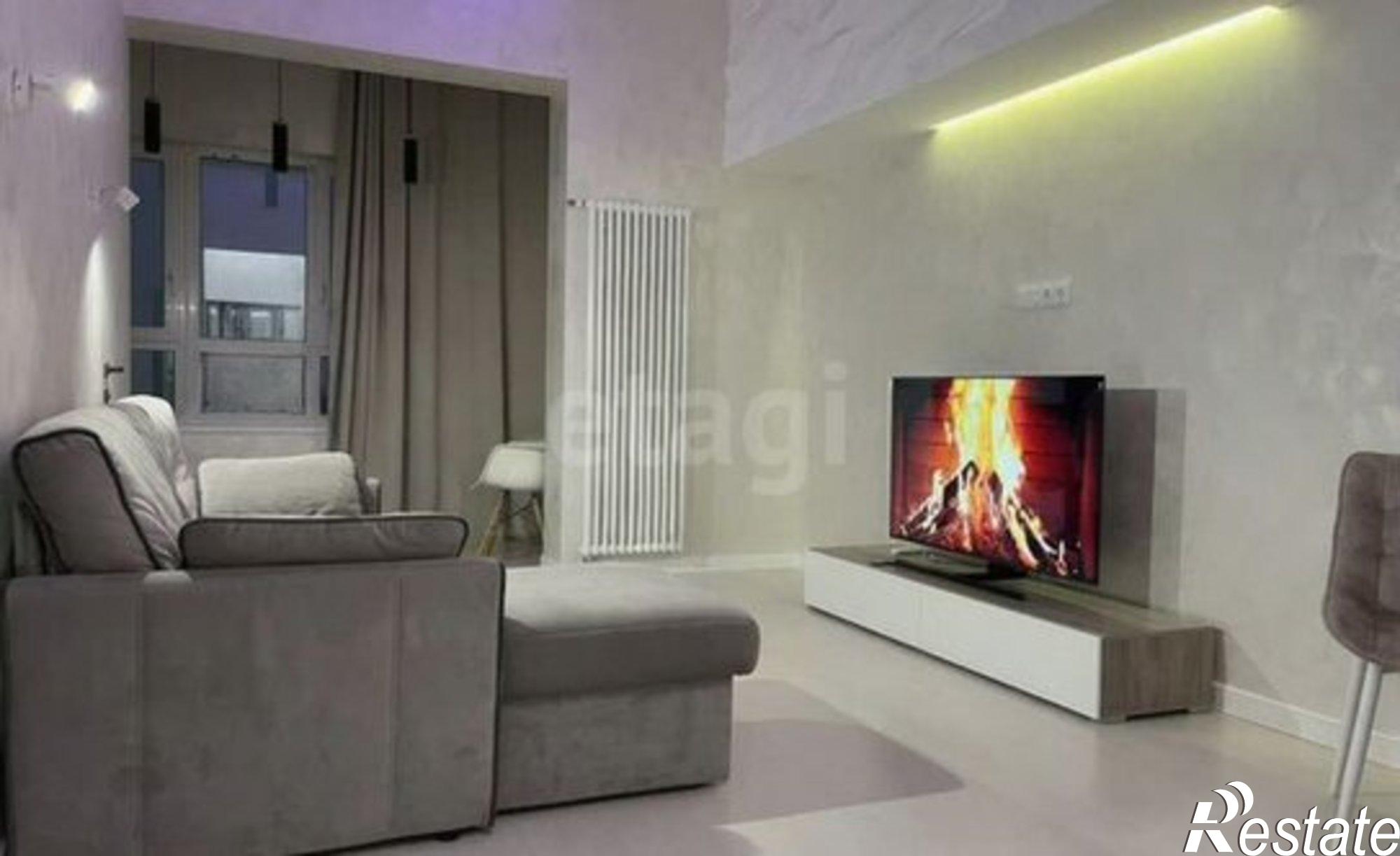 Купить квартиру за 12 400 000 рублей на ул Революции, 24