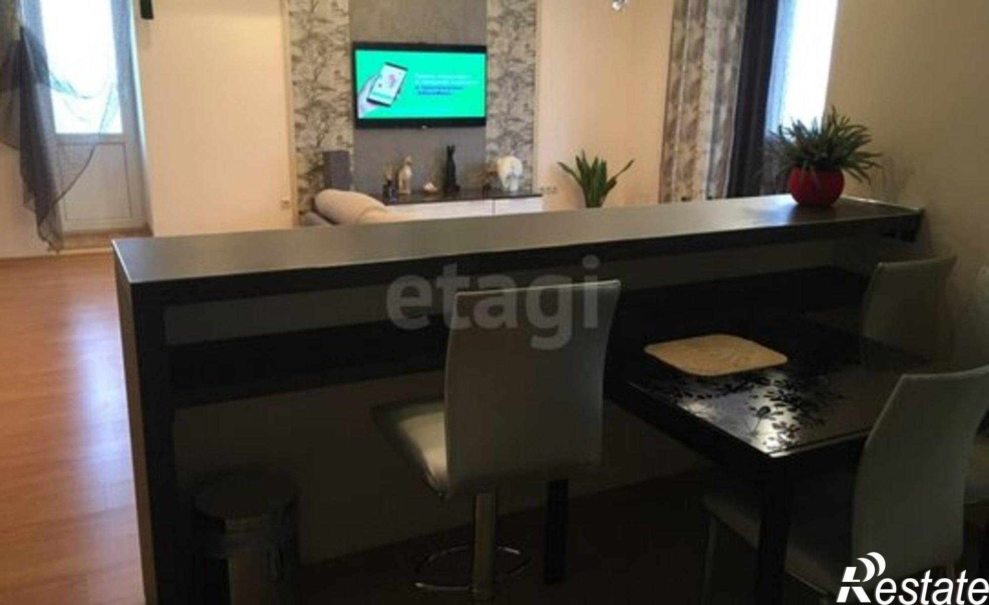 Купить квартиру за 20 000 000 рублей на улица Максима Горького, 60