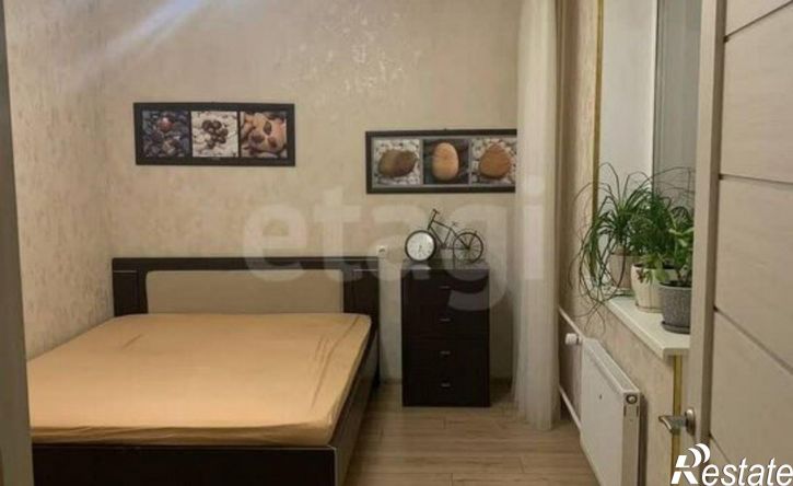 2-комн квартира улица Адмирала Ушакова, 21,  д. 21