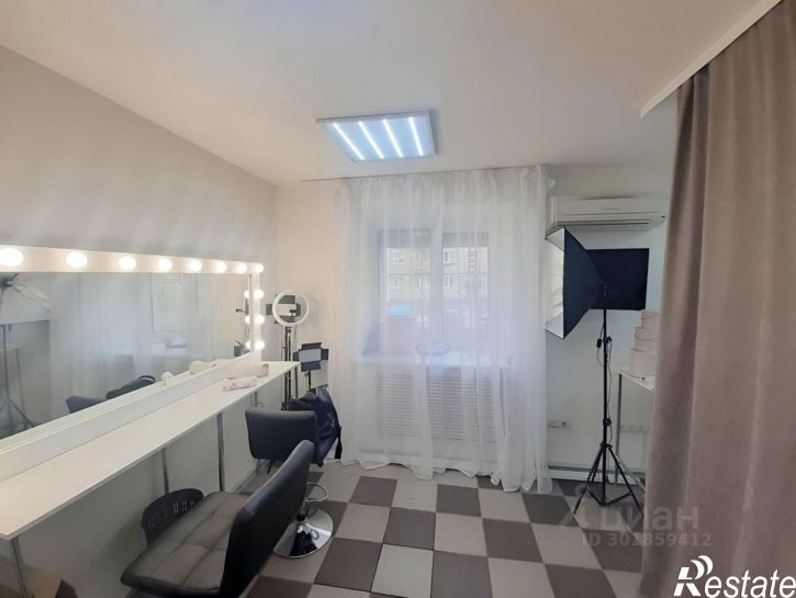 3-комн квартира Екатерининская улица, 180,  д. 180