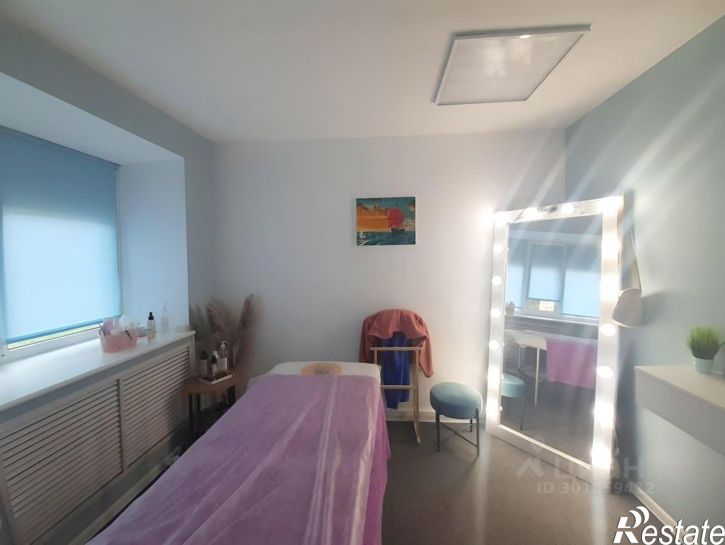 3-комн квартира Екатерининская улица, 180,  д. 180