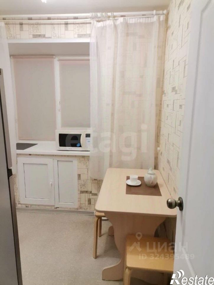 1-комн квартира улица Крисанова, 18А,  д. 18А