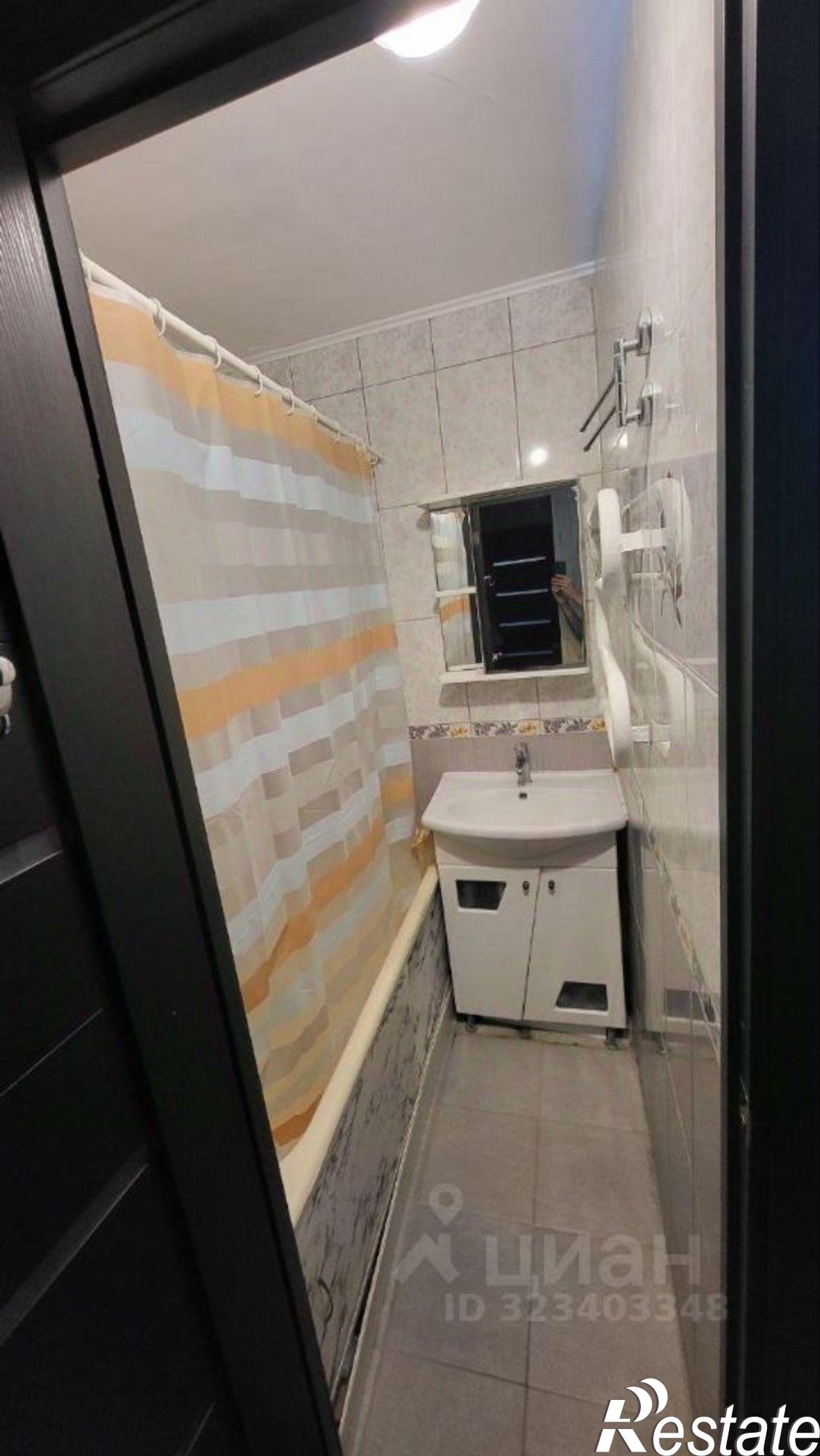 Купить квартиру за 5 395 000 рублей на Холмогорская улица, 4/2