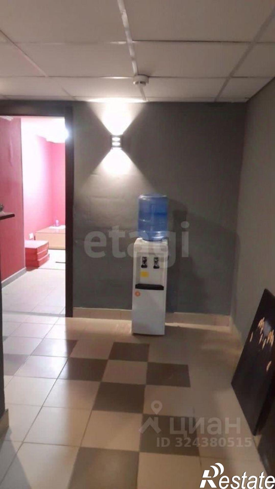 Купить помещение свободного назначения за 7 000 100 рублей на ул Седова, 9