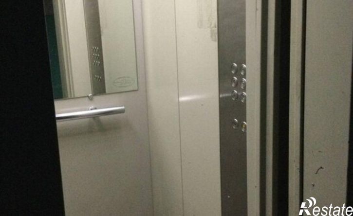 2-комн квартира улица Карпинского, 83,  д. 83