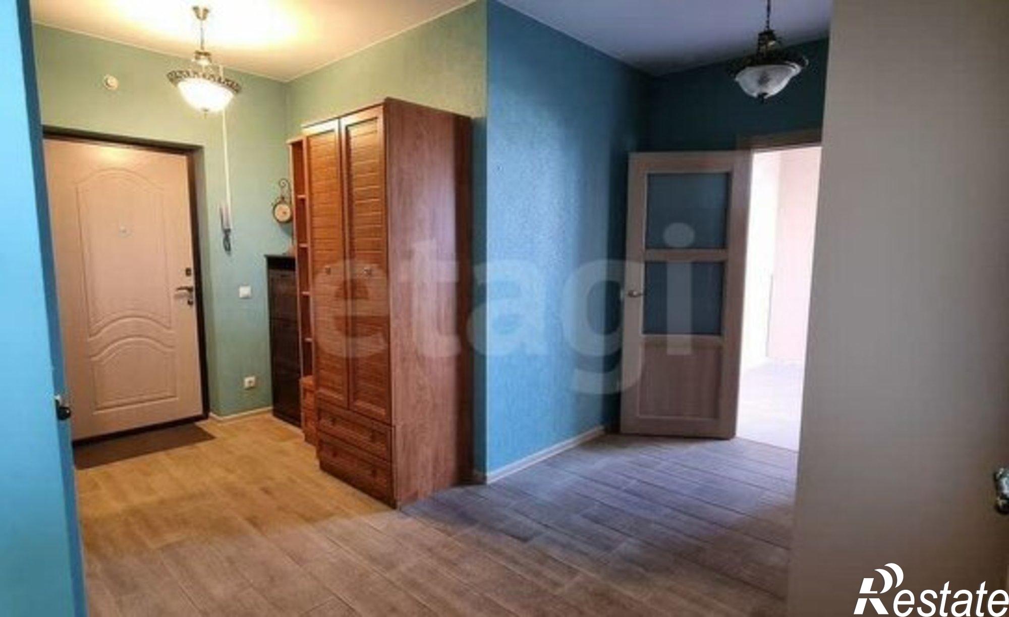 Купить квартиру за 8 200 000 рублей на улица КИМ, 101