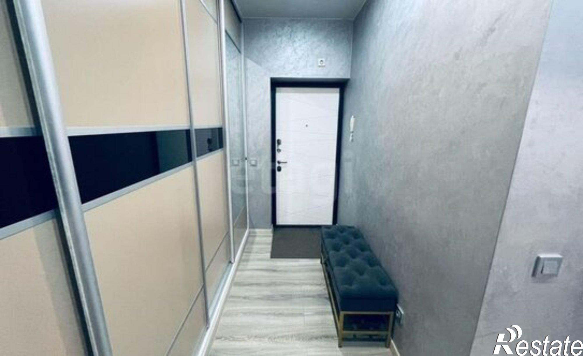 Купить квартиру за 12 580 000 рублей на ул КИМ, 61