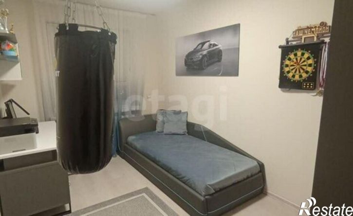 3-комн квартира улица Окулова, 29,  д. 29