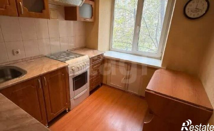 2-комн квартира ул Льва Шатрова, 2,  д. 2