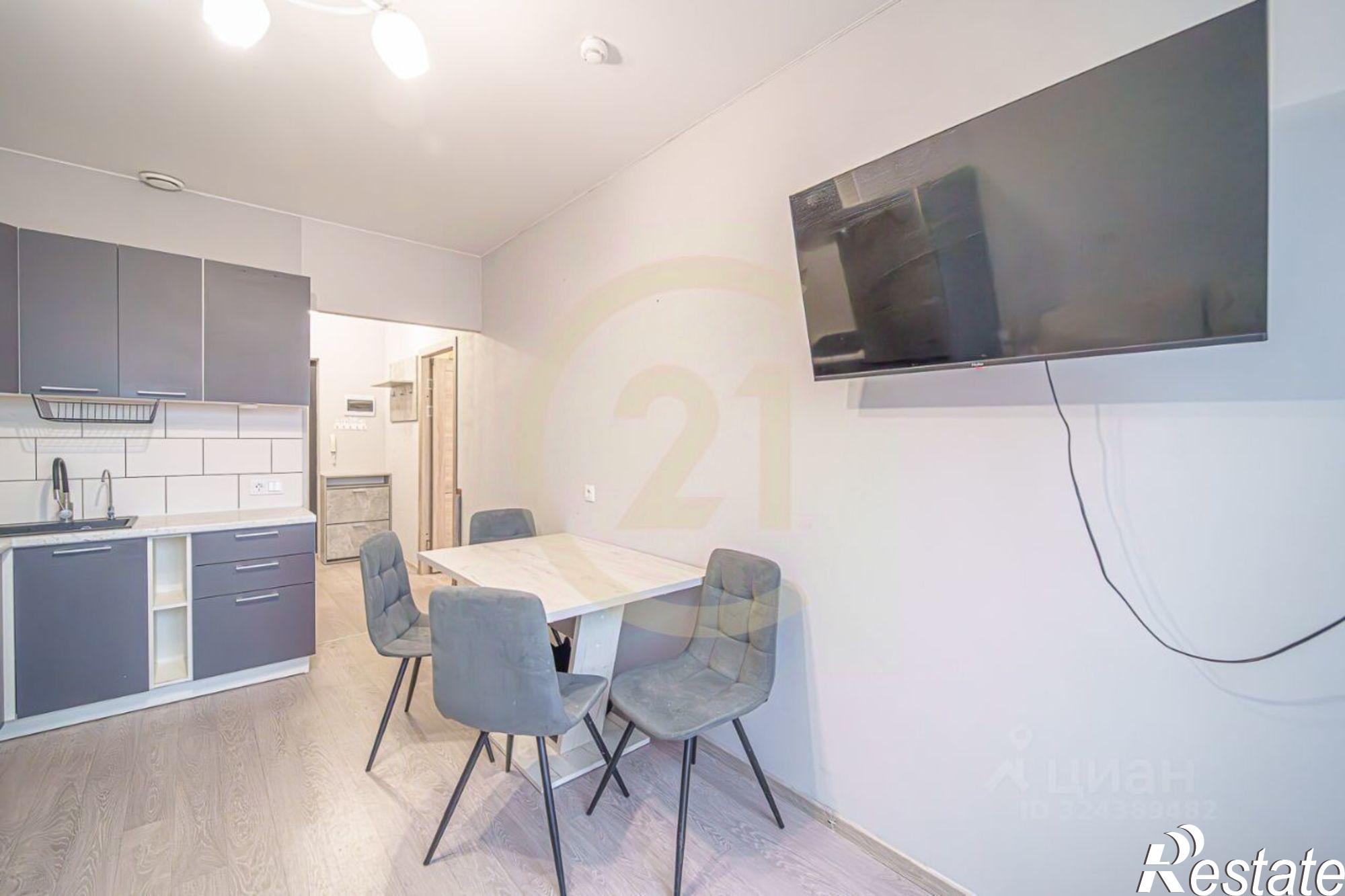 Купить квартиру за 5 600 000 рублей на Сапфирная улица, 15