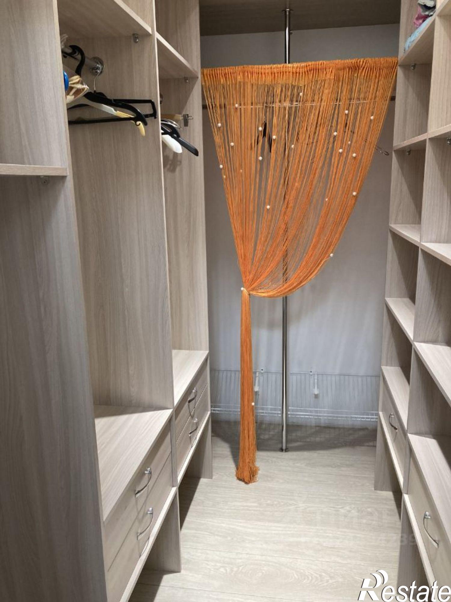 Купить квартиру за 12 000 000 рублей на улица Николая Островского, 52