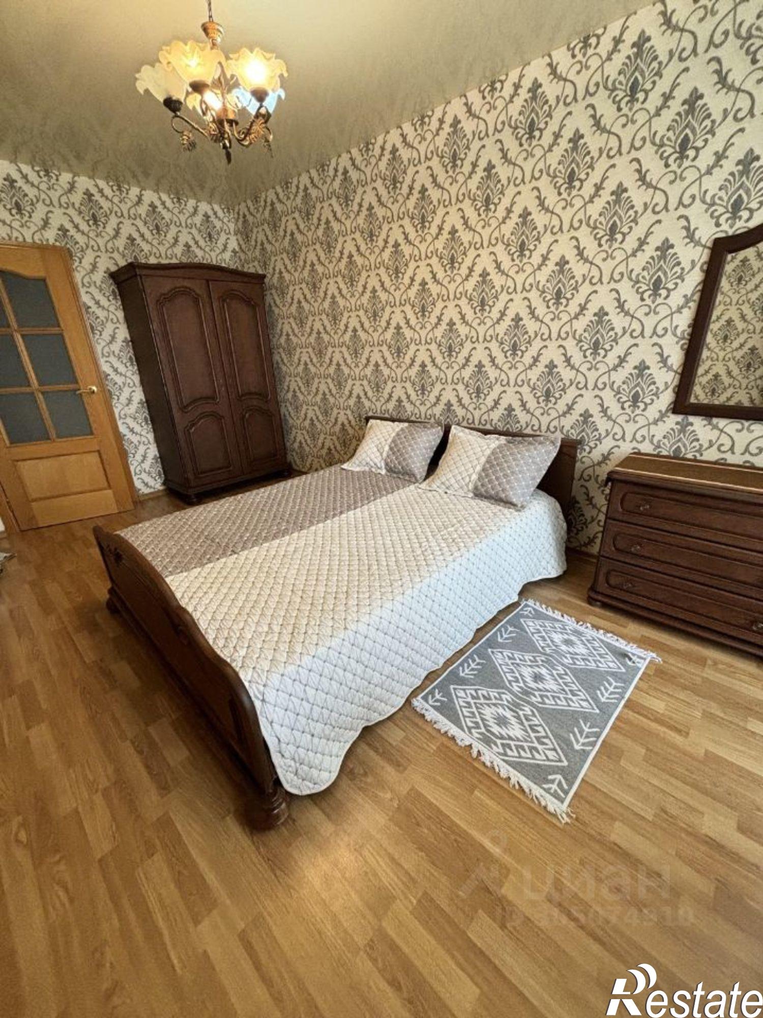 Сдать квартиру за 70 000 рублей на ул Куйбышева, 97а