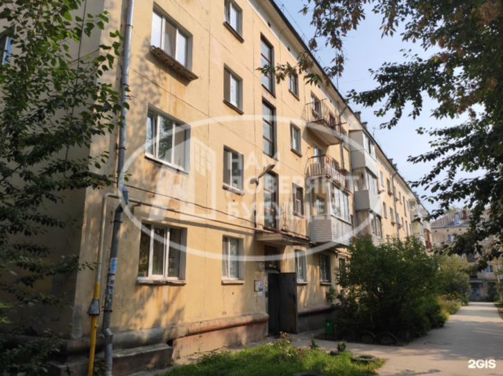 2-комн квартира улица Адмирала Ушакова, 5