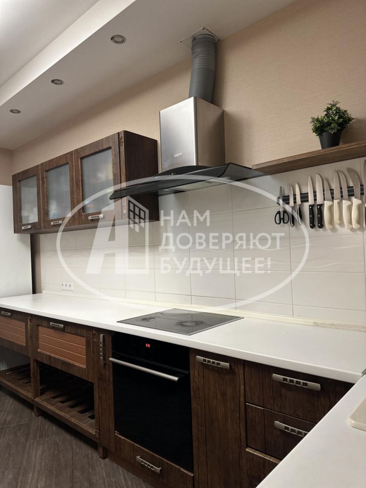 2-комн квартира Уинская улица, 35