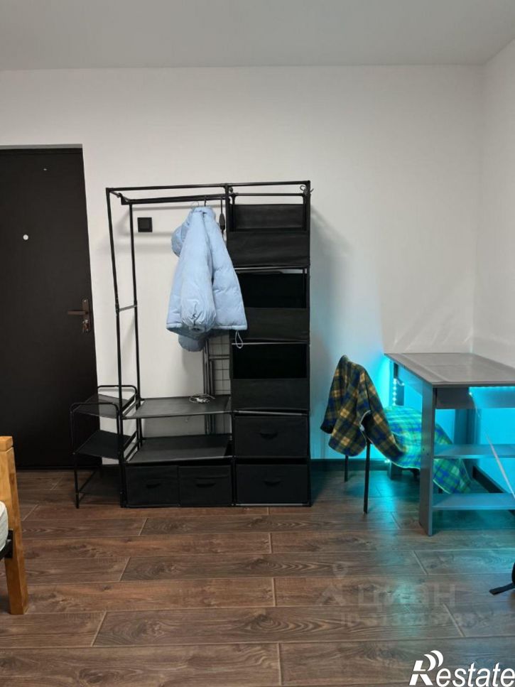 Комната улица Подводников, 15,  д. 15