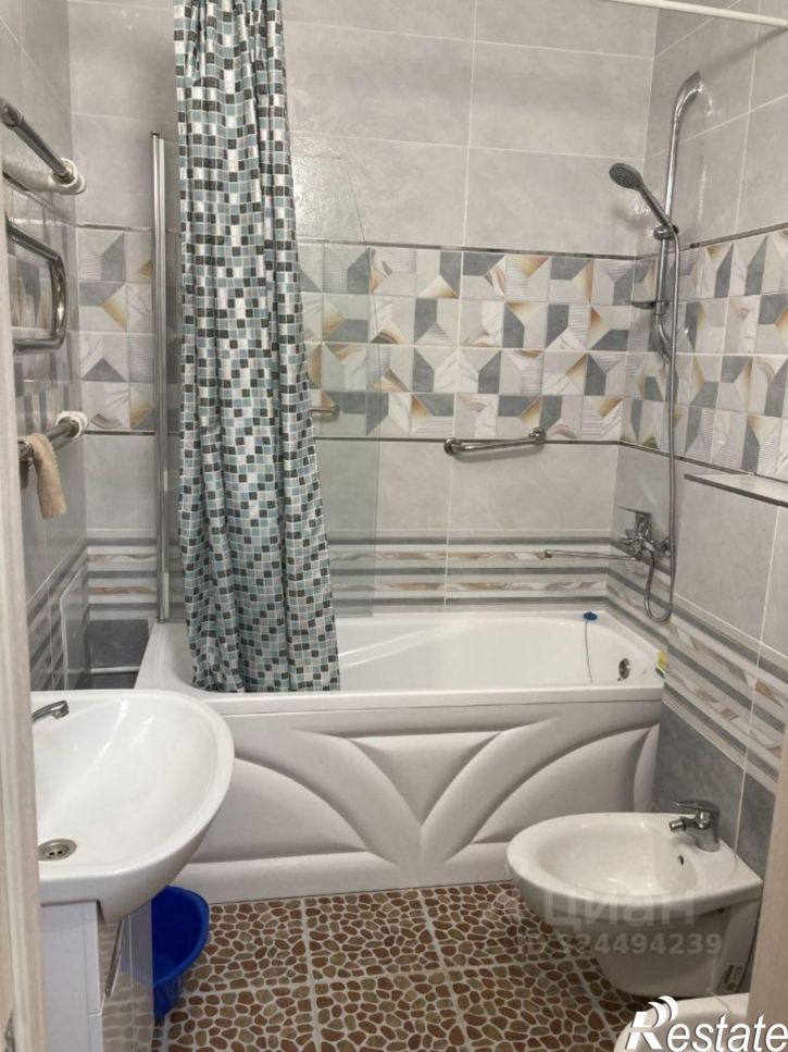 2-комн квартира улица Николая Островского, 52,  д. 52