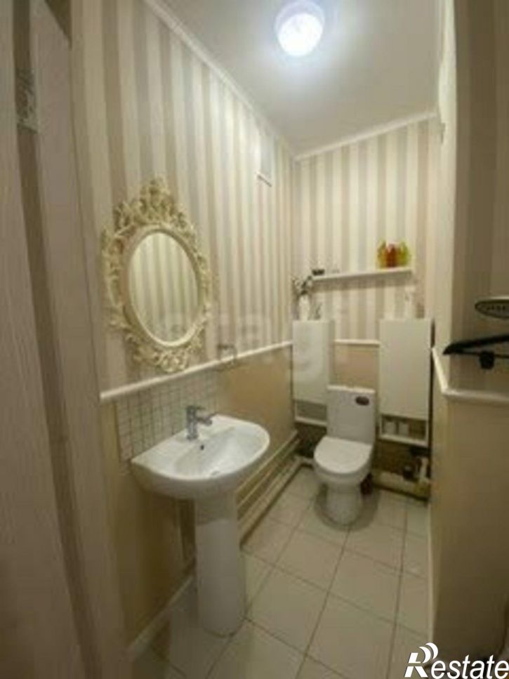 3-комн квартира улица Революции, 48В,  д. 48В