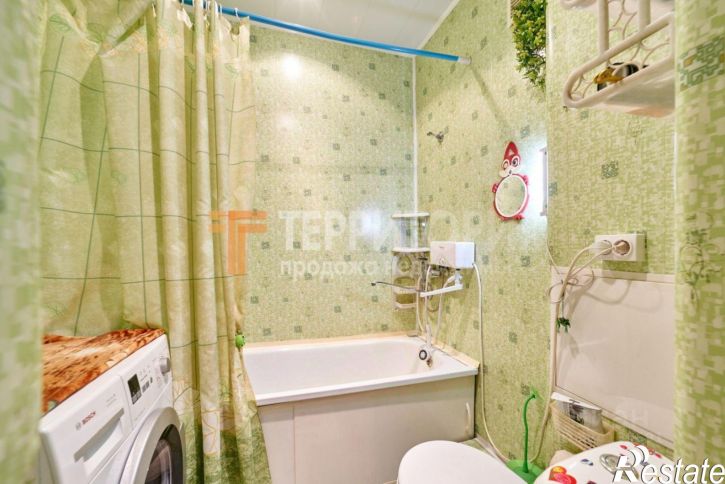 2-комн квартира ул Колыбалова, 20,  д. 20