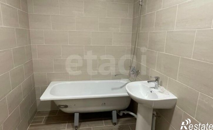 4-комн квартира ул Серебристая, 7,  д. 7