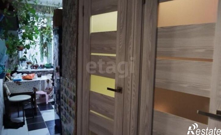 2-комн квартира улица Адмирала Старикова, 17,  д. 17