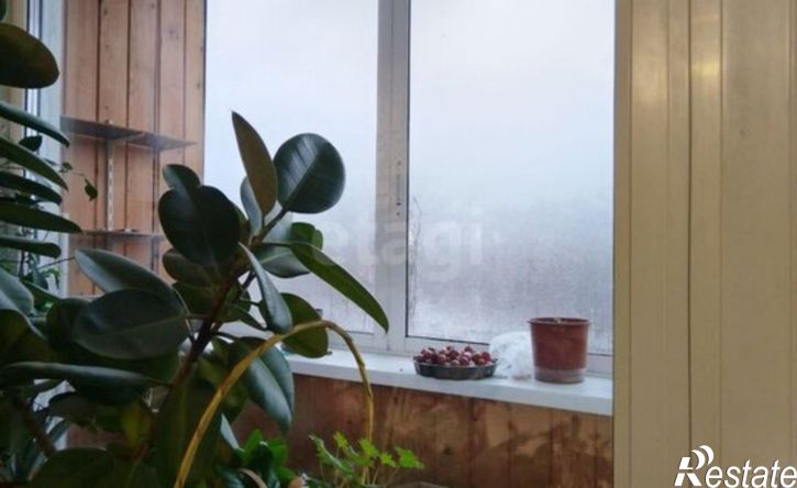 2-комн квартира улица Адмирала Старикова, 17,  д. 17