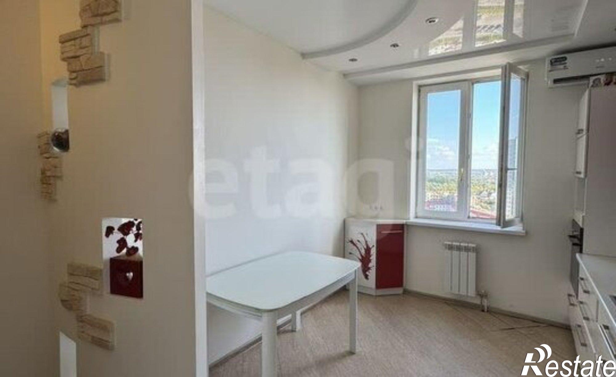 Купить квартиру за 10 800 000 рублей на шоссе Космонавтов, 217