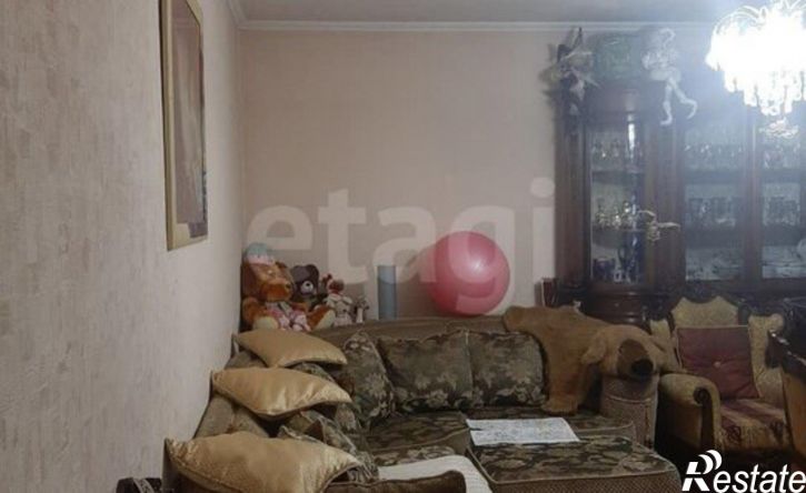 3-комн квартира ул Коминтерна, 20,  д. 20