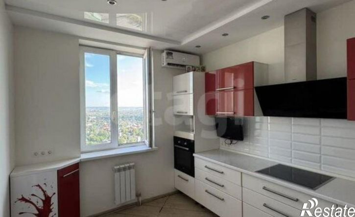 3-комн квартира шоссе Космонавтов, 217,  д. 217