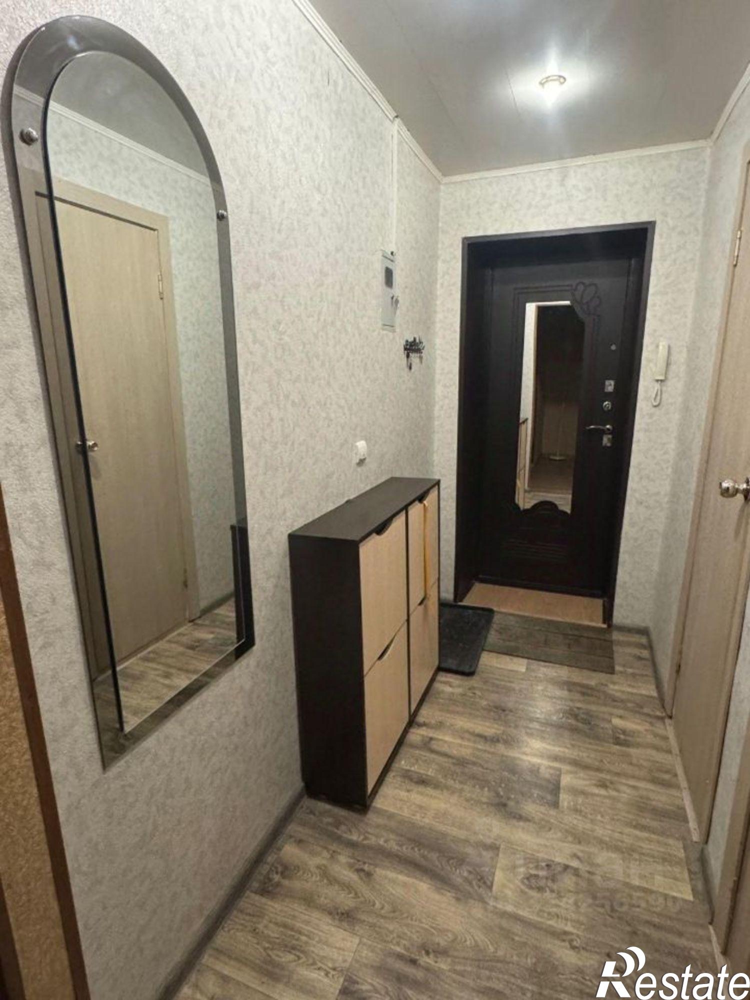 Сдать квартиру за 35 000 рублей на б-р Гагарина, 19