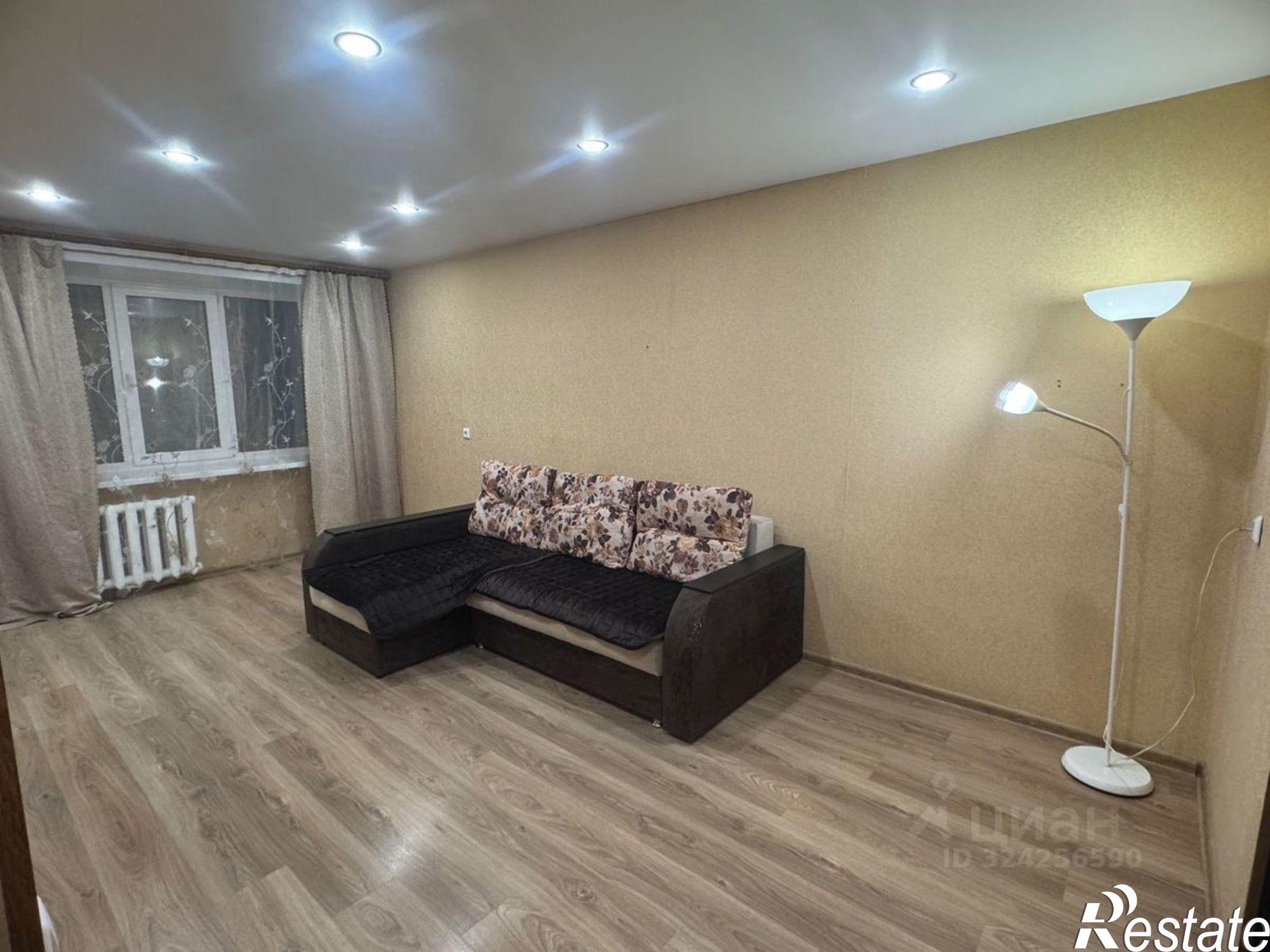 Сдать квартиру за 35 000 рублей на б-р Гагарина, 19