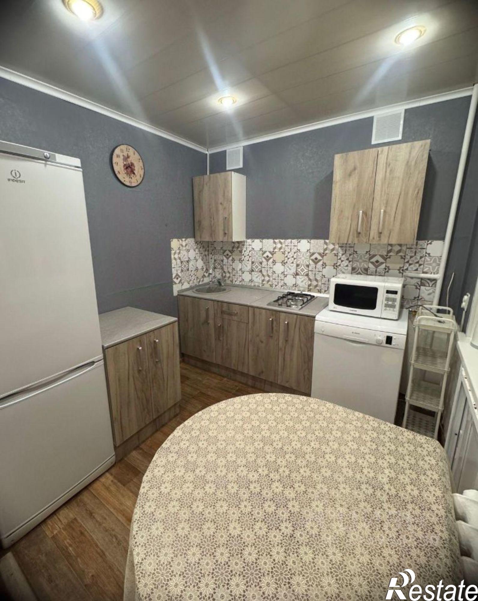 Сдать квартиру за 35 000 рублей на б-р Гагарина, 19